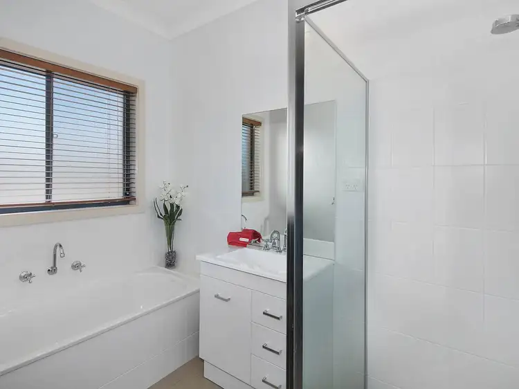 Sixth view of Homely house listing, 2/3 Umina Place, Jerrabomberra NSW 2619
