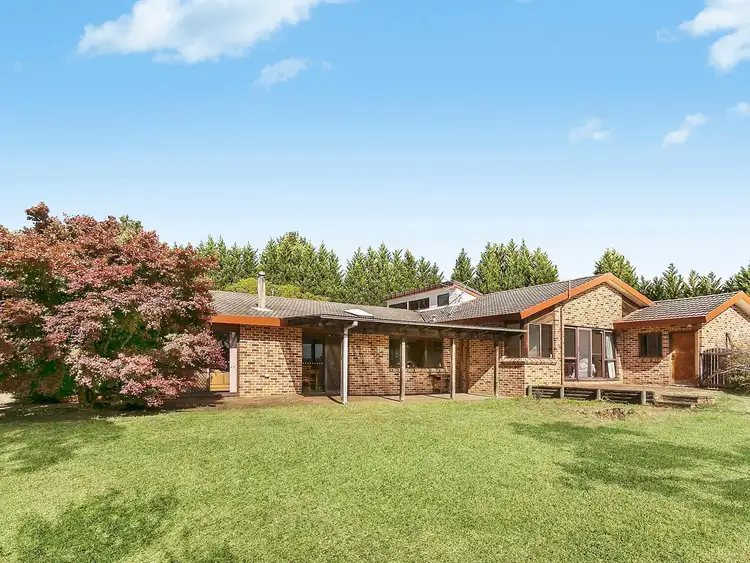 15 Chester Road, Wentworth Falls NSW 2782