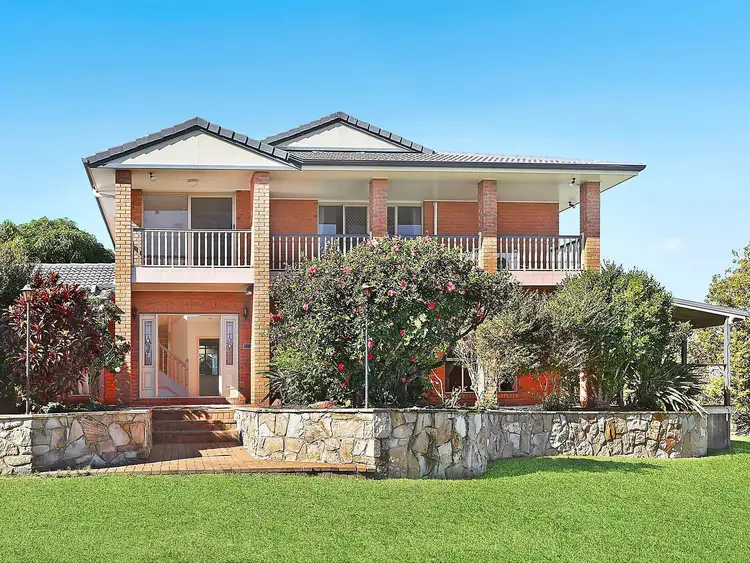 16 Warren Street, Wakerley QLD 4154