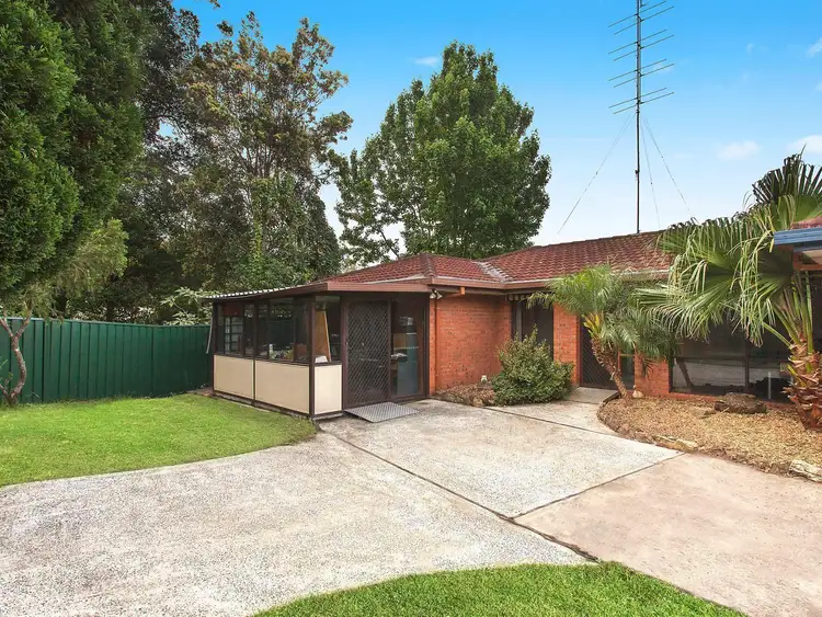 2/12 Donna Close, Lisarow NSW 2250