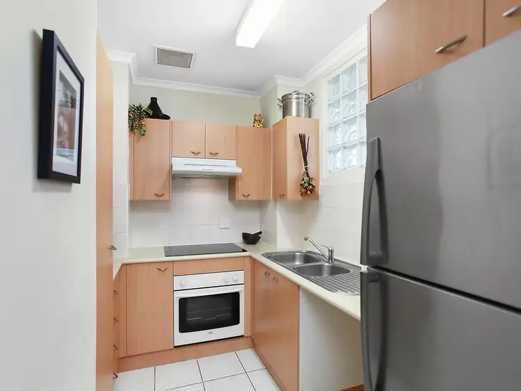 Fourth view of Homely unit listing, 302/8 King Street, Newcastle NSW 2300