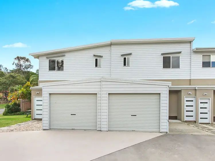 Main view of Homely townhouse listing, 2/92 Rajah Road, Ocean Shores NSW 2483