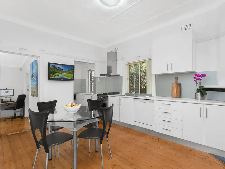 2A Campbell Street, Bexley NSW 2207