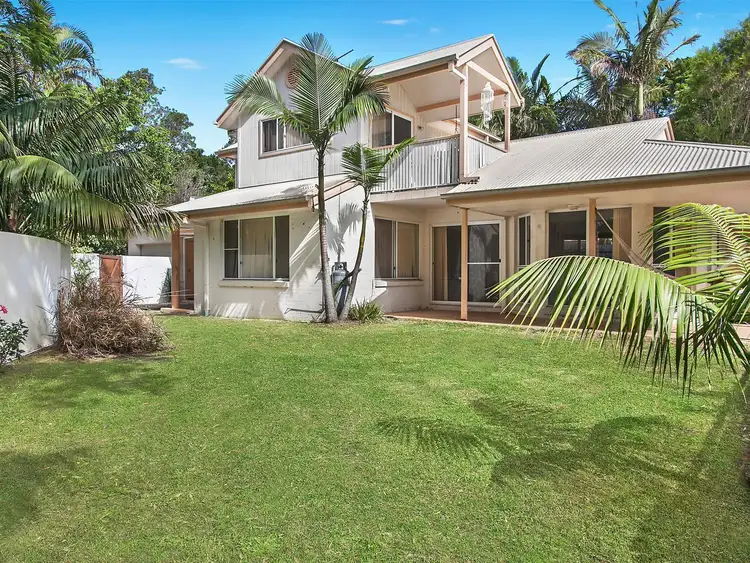 Third view of Homely house listing, 1/16 Oceanside Place, Suffolk Park NSW 2481