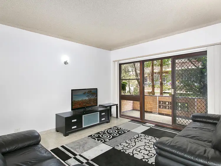 Main view of Homely apartment listing, 2/24 Jubilee Avenue, Carlton NSW 2218