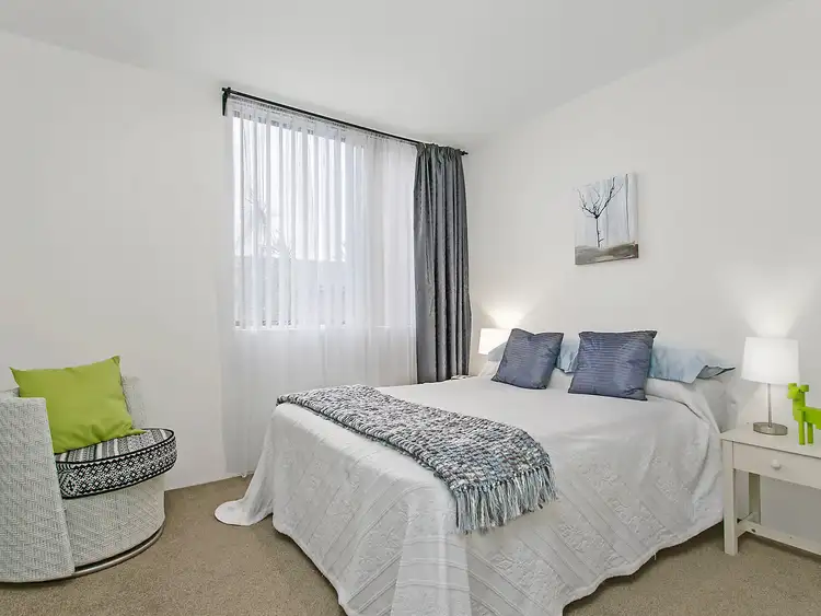 Third view of Homely apartment listing, 7/10 Francis Street, Dee Why NSW 2099