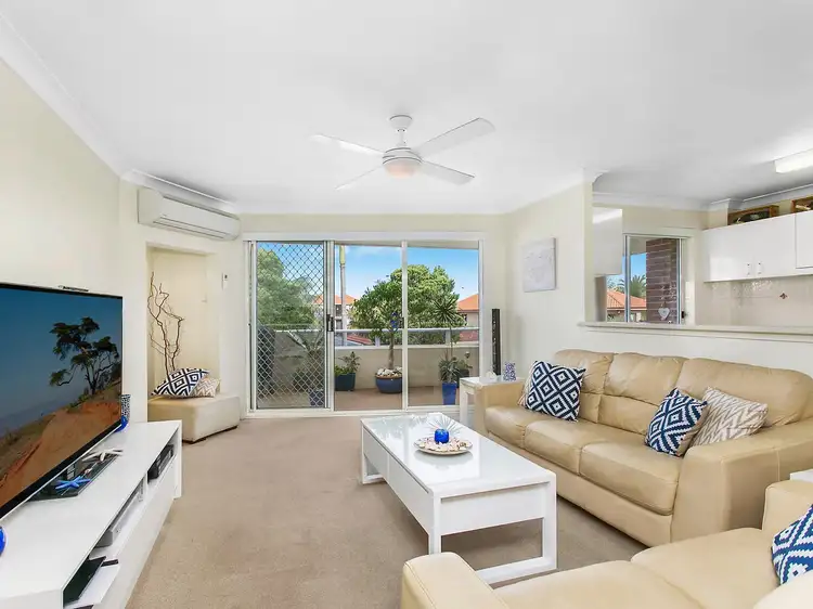 9/2 Clarke Street, Narrabeen NSW 2101