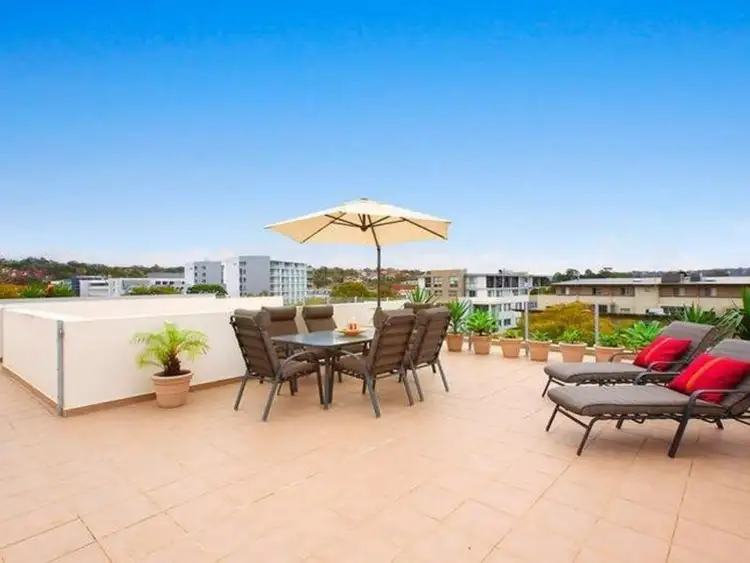 Second view of Homely apartment listing, 14/31 Sturdee Parade, Dee Why NSW 2099