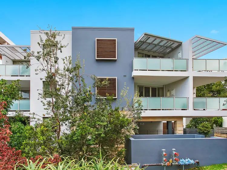 Third view of Homely apartment listing, 6/1 Westminster Avenue, Dee Why NSW 2099
