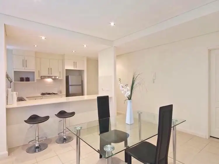 22/10 Oaks Avenue, Dee Why NSW 2099