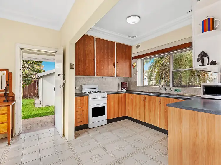 36 Frogmore Street, Mascot NSW 2020