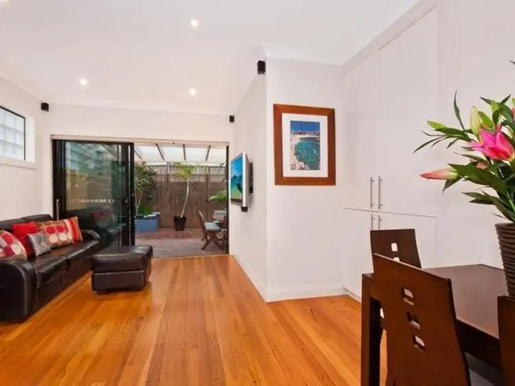 2/9 Abbotford Street, Kensington NSW 2033