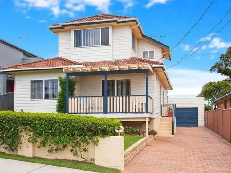 6 Mitchell Street, Chifley NSW 2036