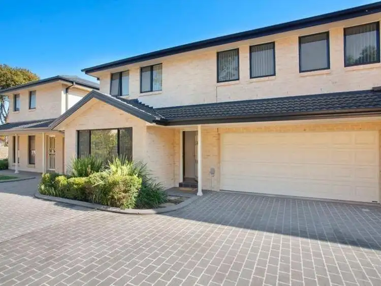Main view of Homely townhouse listing, 2/63 Burns Road, Ourimbah NSW 2258