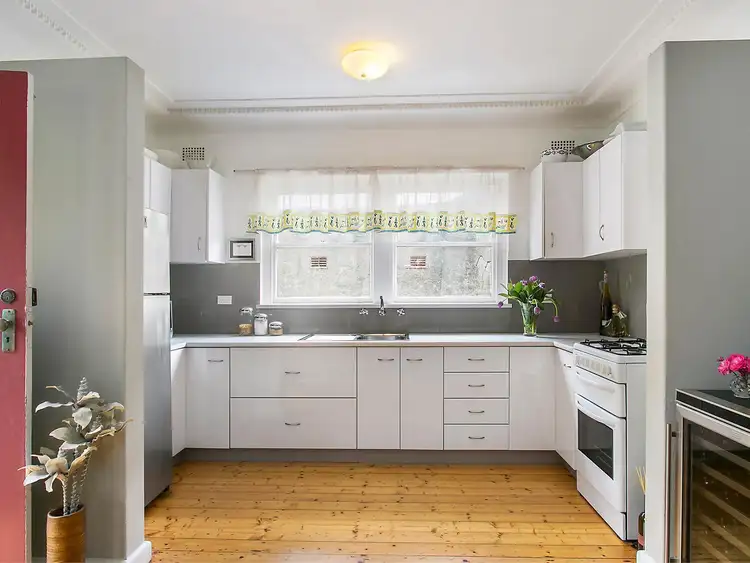 Fifth view of Homely house listing, 6 Knox Street, Clovelly NSW 2031