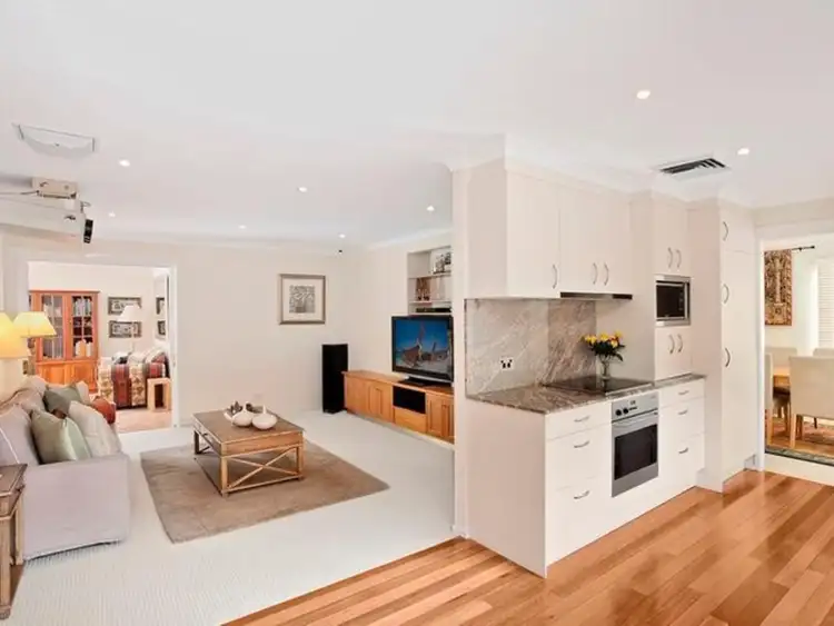 8 Power Place, Menai NSW 2234