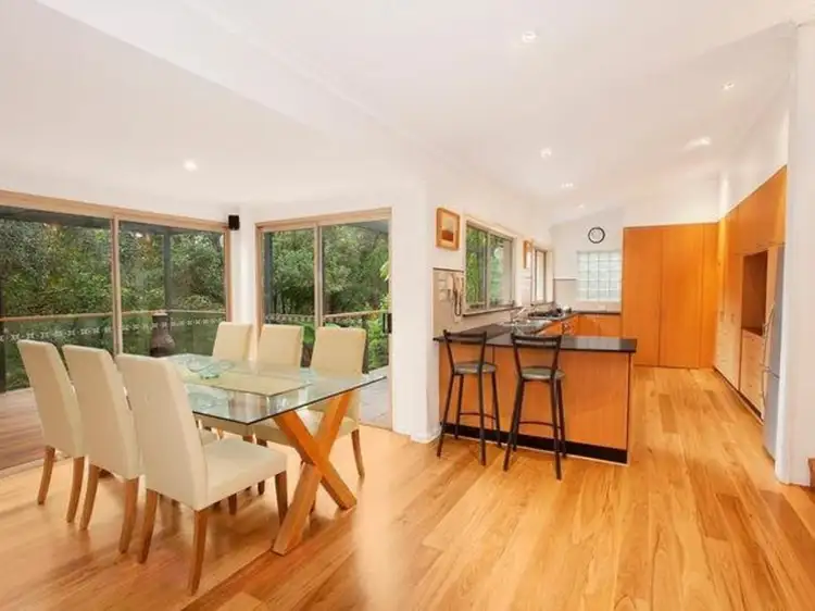 25 Jendi Avenue, Bayview NSW 2104