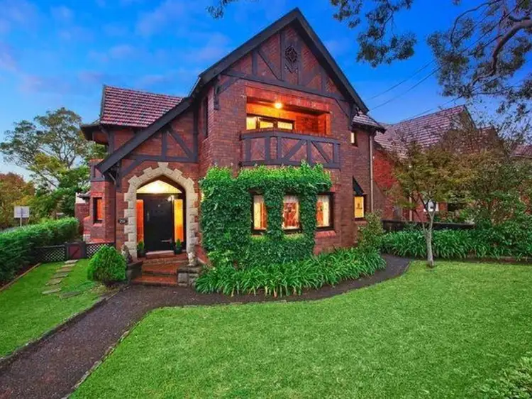 231 Sailors Bay Road, Northbridge NSW 2063