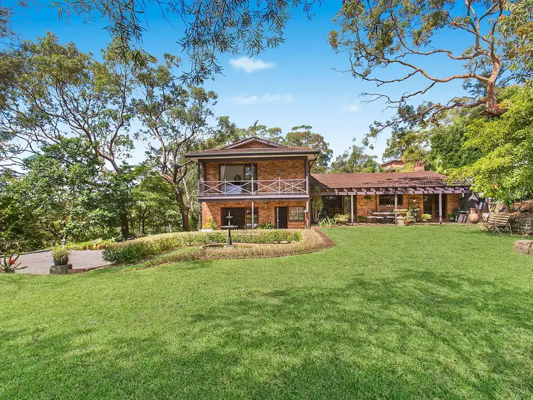 14 Lara Close, Illawong NSW 2234