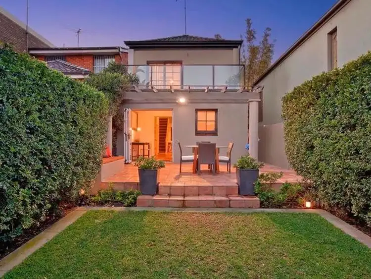 25 Hough Street, Bondi Junction NSW 2022