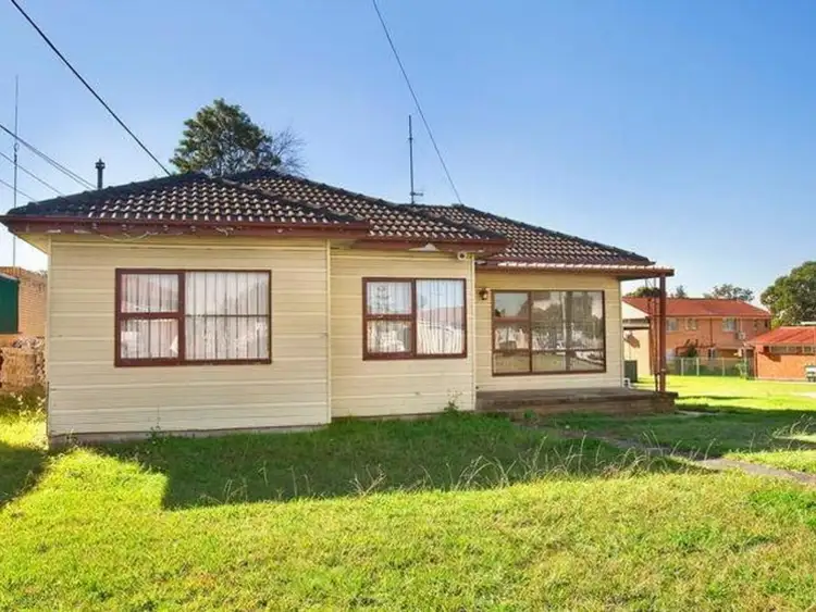 127 St Johns Road, Canley Heights NSW 2166