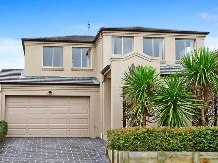 5 Sarah Place, Cecil Hills NSW 2171