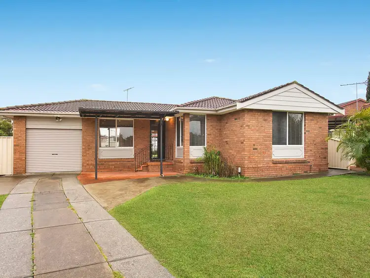4 Mohave Place, Bossley Park NSW 2176