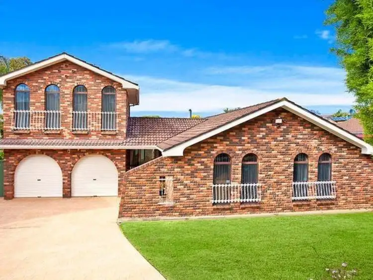 14 Franklin Place, Bossley Park NSW 2176