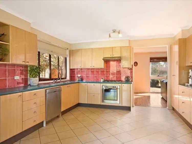 6 Mulgara Place, Bossley Park NSW 2176