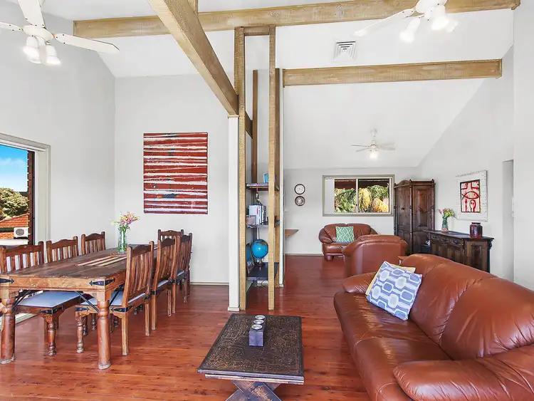 9 Dakota Drive, Bossley Park NSW 2176