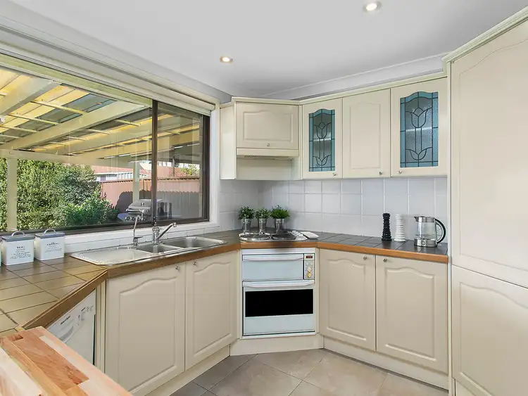 Third view of Homely house listing, 5 Bendigo Close, Wakeley NSW 2176