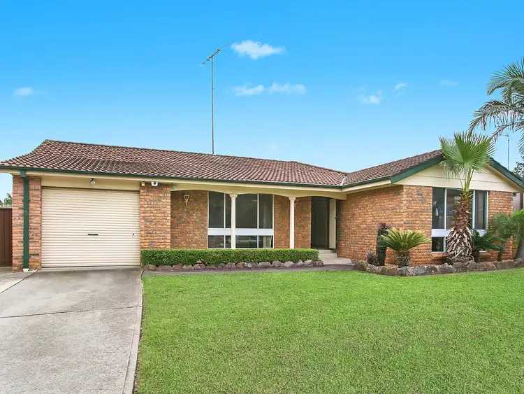 3 Glen Davis Avenue, Bossley Park NSW 2176