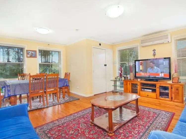 23 Berry Street, Prairiewood NSW 2176
