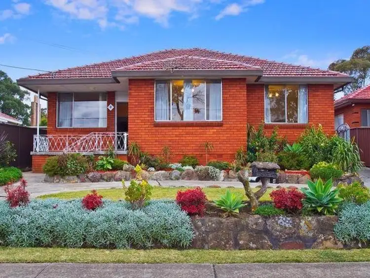 4 Graham Street, Greystanes NSW 2145