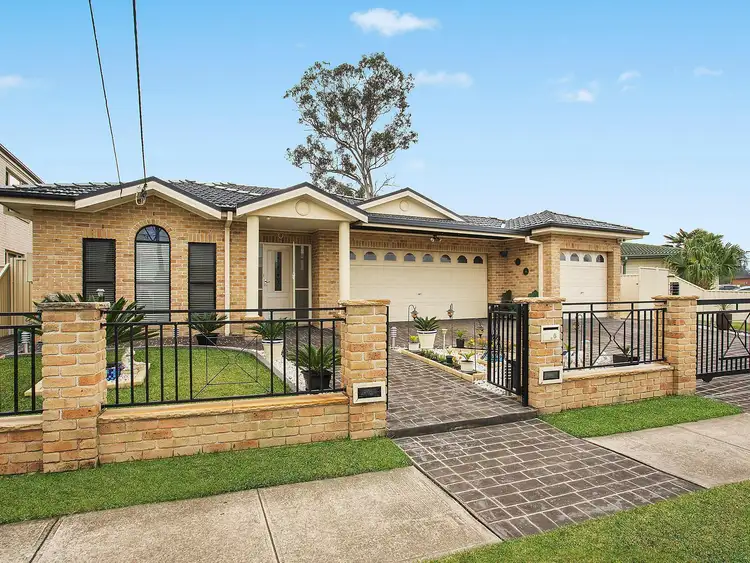 6 Wright Street, Fairfield West NSW 2165