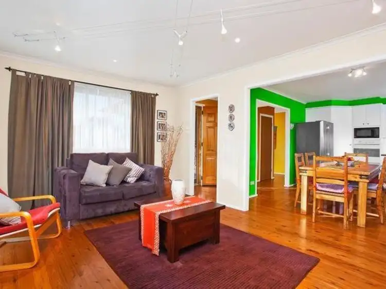30 Barker Street, Bossley Park NSW 2176