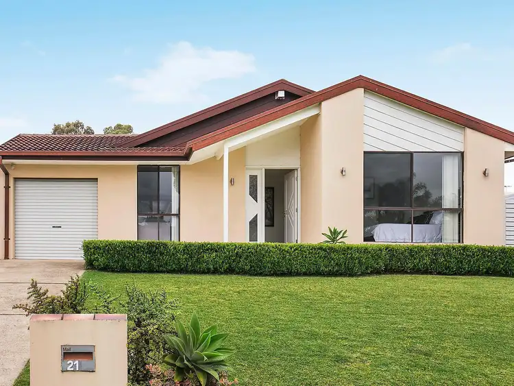 21 Province Street, Abbotsbury NSW 2176