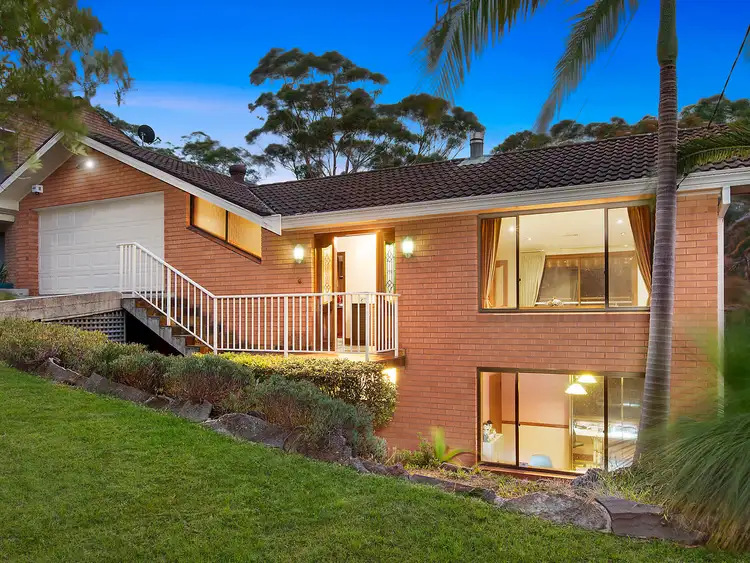 11 Ponderosa Place, Lugarno NSW 2210