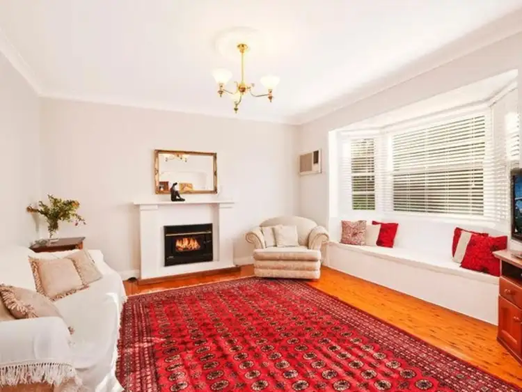 Fourth view of Homely house listing, 10 Thompson Road, Speers Point NSW 2284
