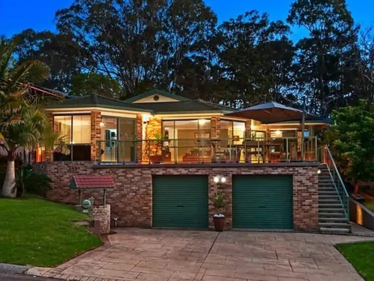 164 Cherry Road, Eleebana NSW 2282