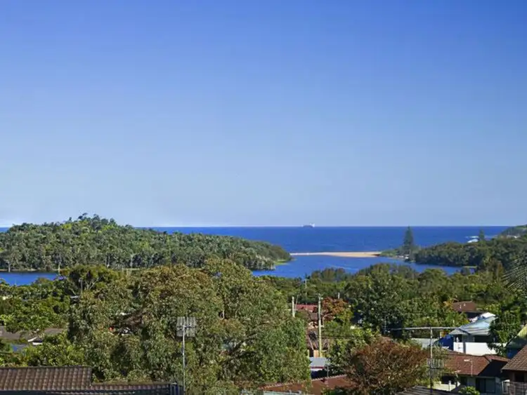 Second view of Homely house listing, 20 Coreen Drive, Wamberal NSW 2260