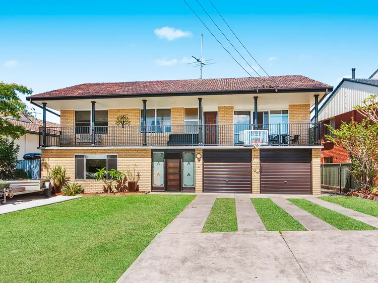 14 Anglers Place, Eleebana NSW 2282