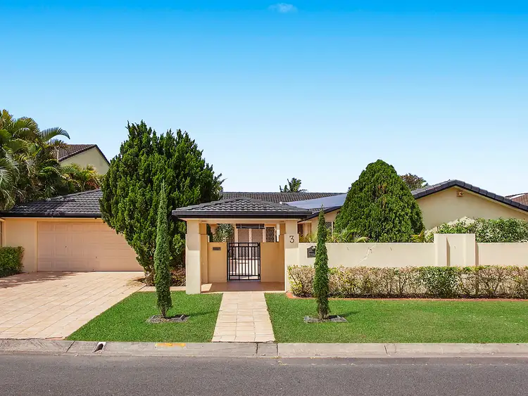 3 Charolais Crescent, Benowa Waters QLD 4217