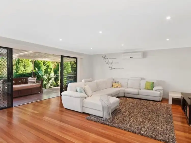41 Kenley Crescent, Macquarie Hills NSW 2285