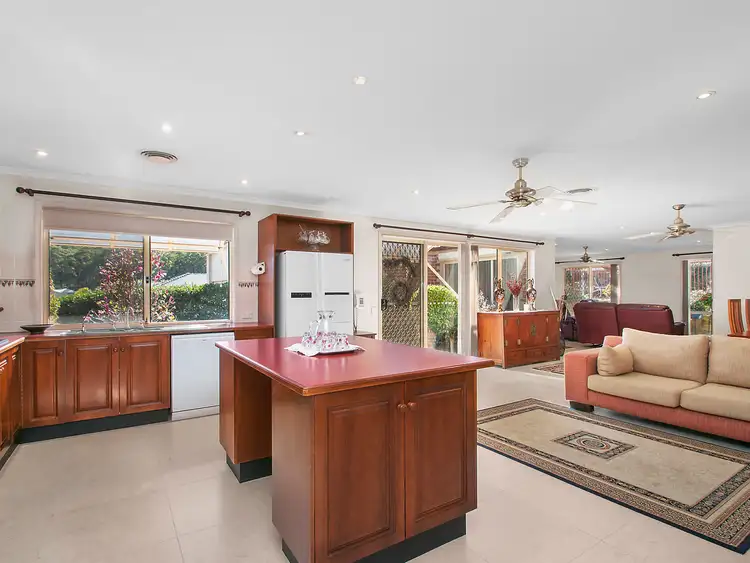 Main view of Homely house listing, 5 Willow Creek Court, Eleebana NSW 2282