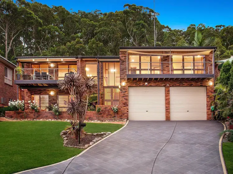 31 Grovelake Close, Eleebana NSW 2282