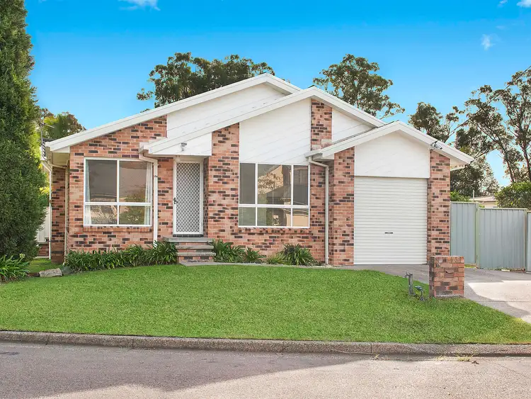 57 Jones Avenue, Warners Bay NSW 2282