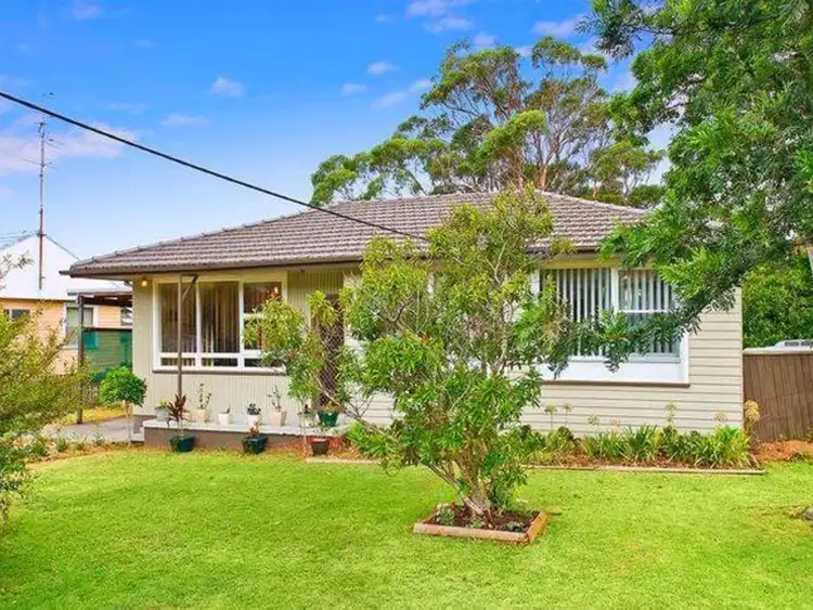 Main view of Homely house listing, 8 Hughes Avenue, Warners Bay NSW 2282