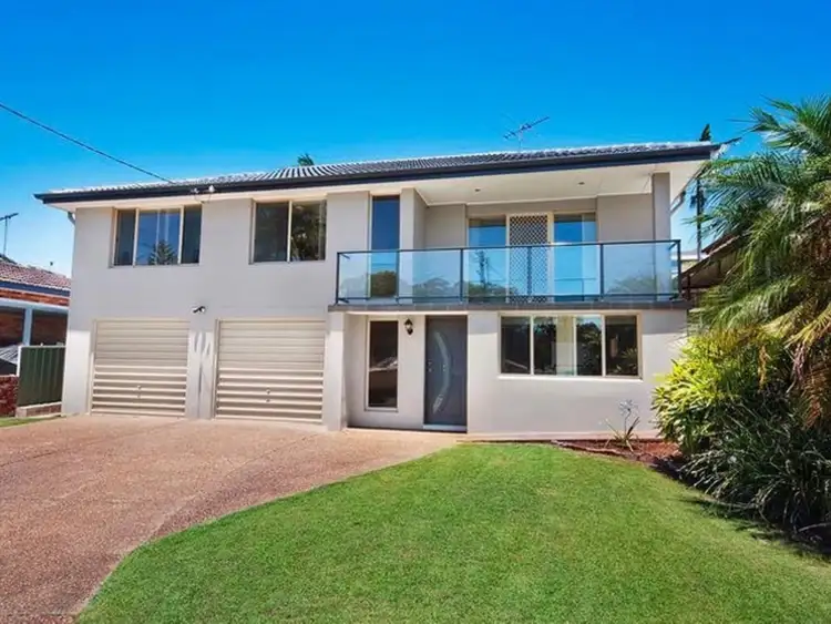 11 Haynes Avenue, Eleebana NSW 2282