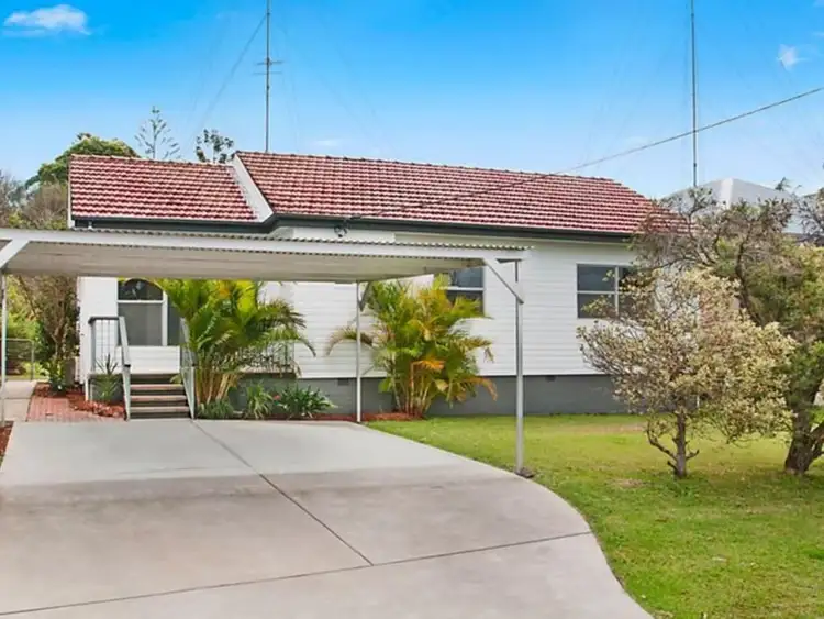 91 Wommara Avenue, Belmont North NSW 2280
